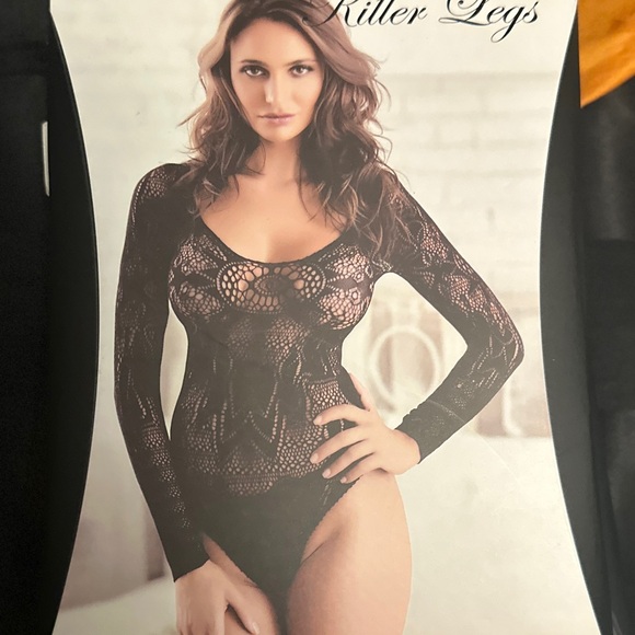Killer legs lingerie - Picture 1 of 13